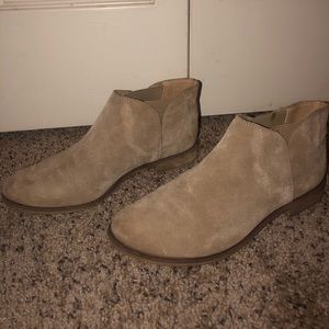 tan suede booties